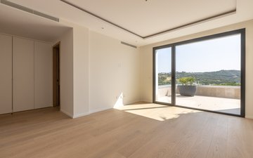 Property slide 25