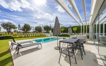 Property slide 18
