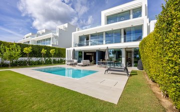 Property slide 19