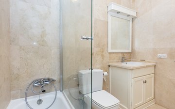 Property slide 18