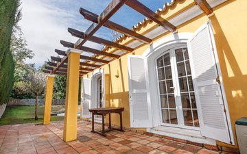 Property slide 25