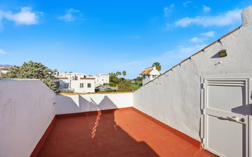 Property slide 28