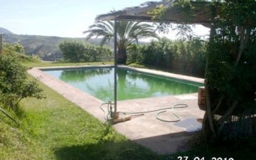 Property slide 21