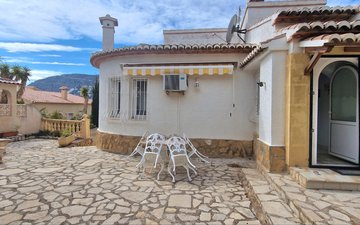 Property slide 14