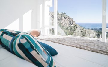 Property slide 21