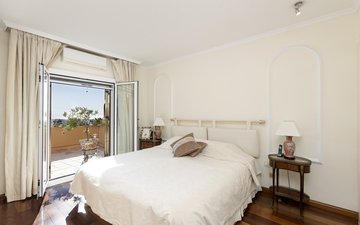 Property slide 25