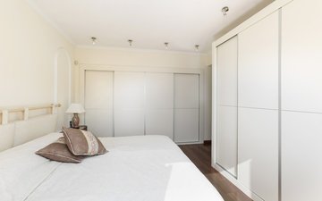 Property slide 23