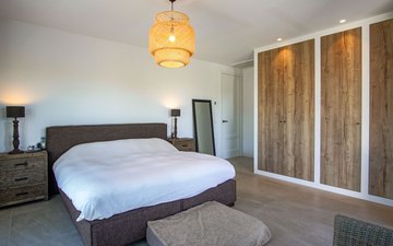 Property slide 17