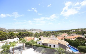 Property slide 22