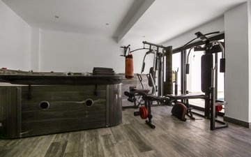 Property slide 25