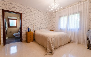 Property slide 24