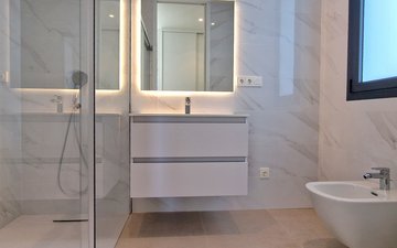 Property slide 46
