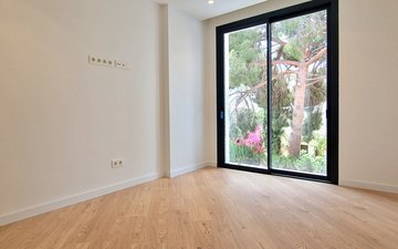 Property slide 40