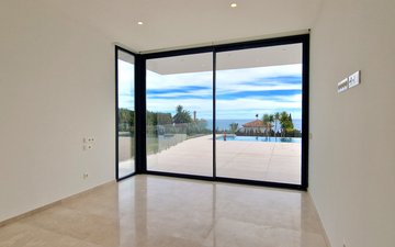 Property slide 36