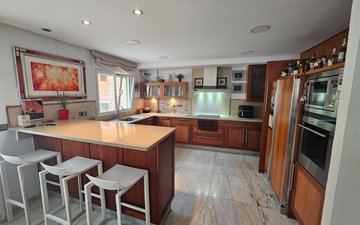 Property slide 19