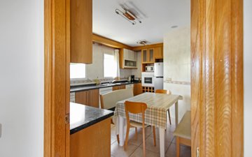 Property slide 19