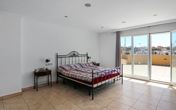 Property slide 10