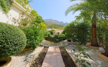 Property slide 50