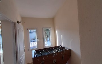 Property slide 21