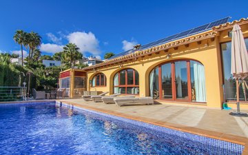 Property slide 10