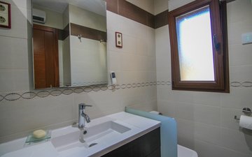 Property slide 20