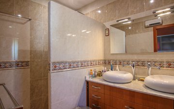 Property slide 15