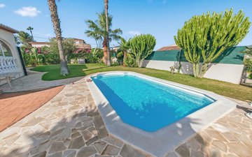 Property slide 17