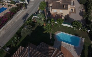 Property slide 31