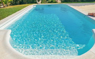 Property slide 18