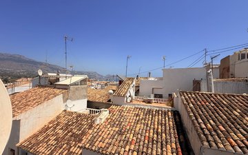 Property slide 4