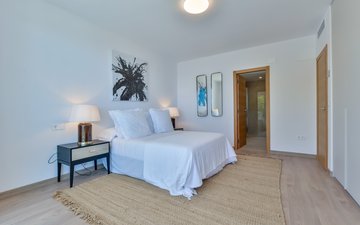 Property slide 48