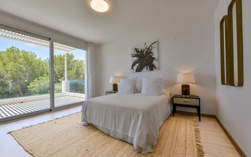 Property slide 46