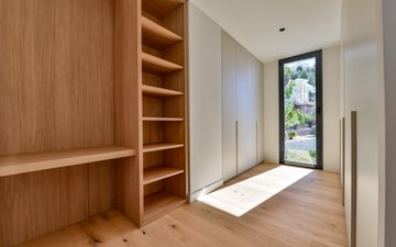 Property slide 48
