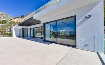 Property slide 52