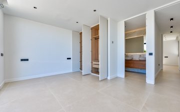 Property slide 33