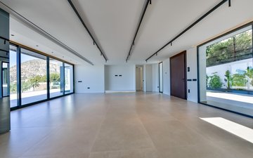 Property slide 24
