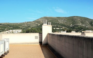 Property slide 16