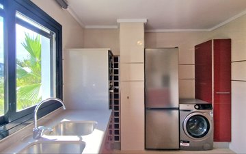 Property slide 16