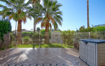 Property slide 18