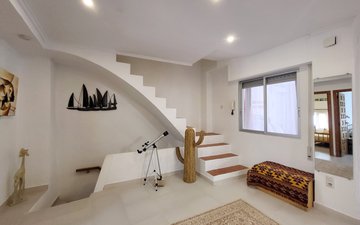 Property slide 16