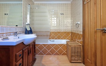 Property slide 19