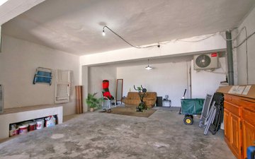 Property slide 24