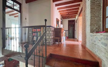 Property slide 34