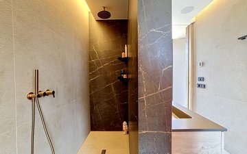 Property slide 40