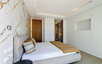 Property slide 33