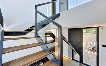 Property slide 16