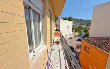 Property slide 8
