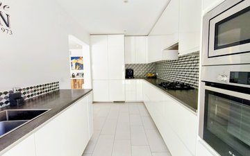 Property slide 18