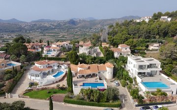 Property slide 31