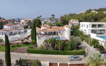 Property slide 33